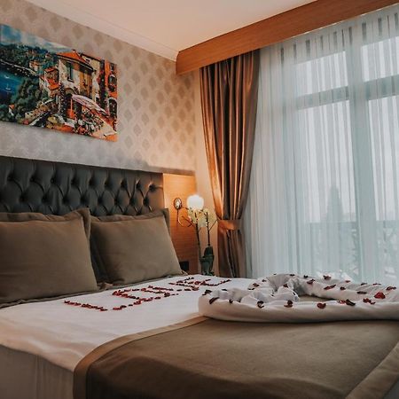 Otel Grand Lark 이스탄불 외부 사진