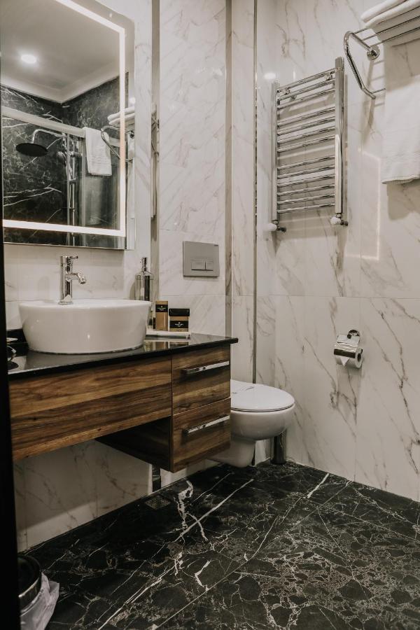 Otel Grand Lark 이스탄불 외부 사진