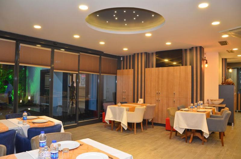 Otel Grand Lark 이스탄불 외부 사진