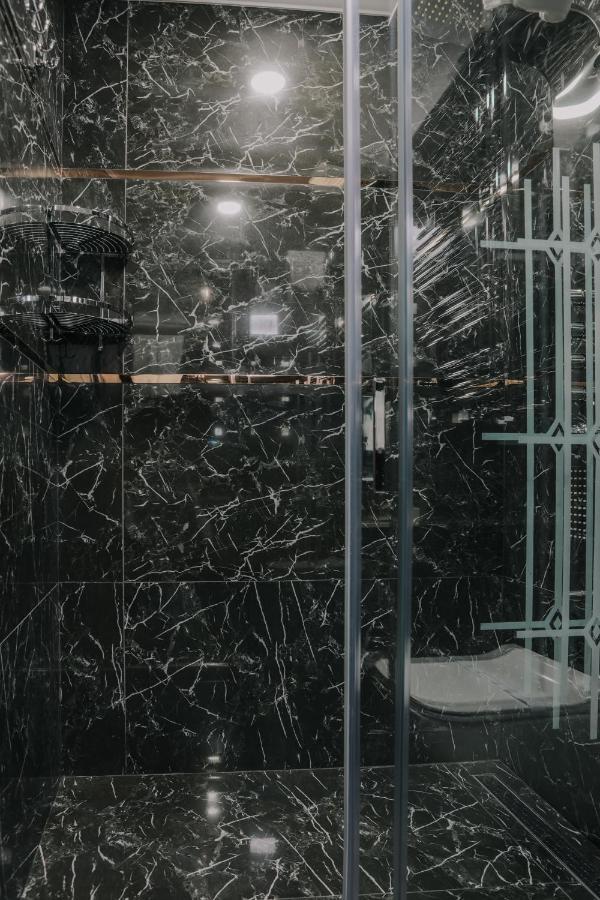 Otel Grand Lark 이스탄불 외부 사진